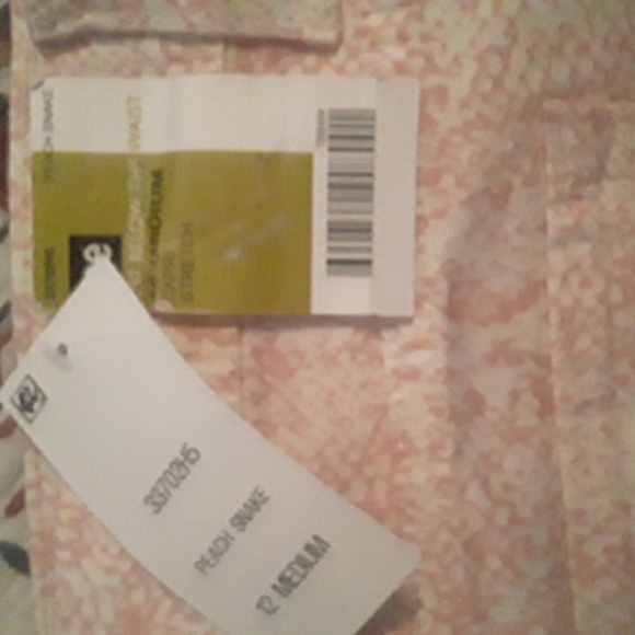 Lee Stretch Capri, Pink Snakeskin Print, Size 12 - Picture 5 of 5